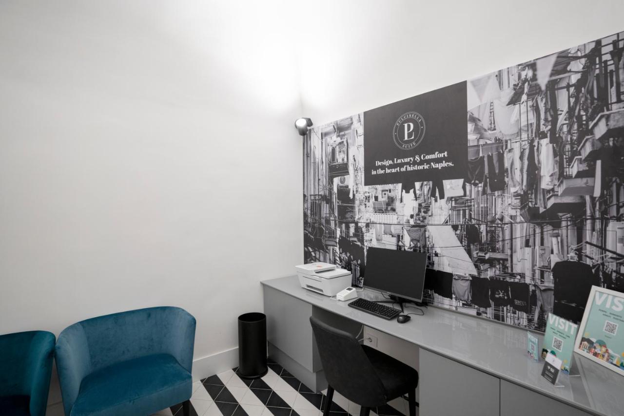 Pulcinella Suite Napels Buitenkant foto